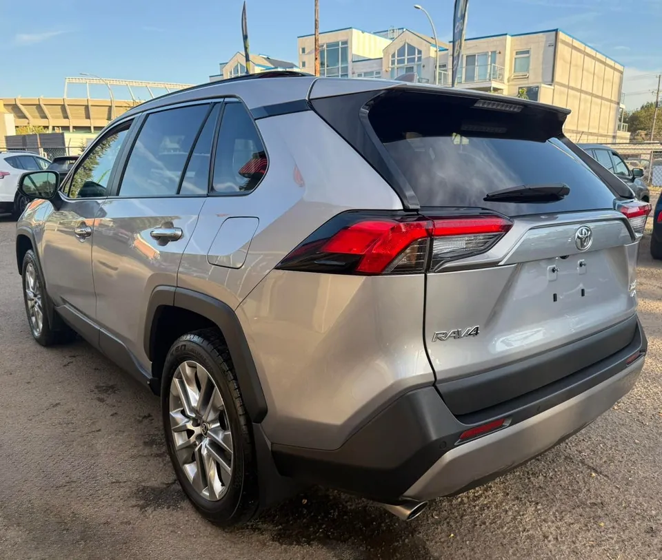 Toyota Rav4 2023 photo 5