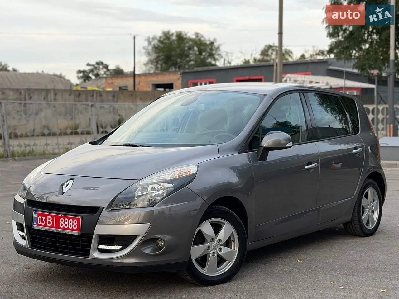Renault Scenic 2010 photo 5