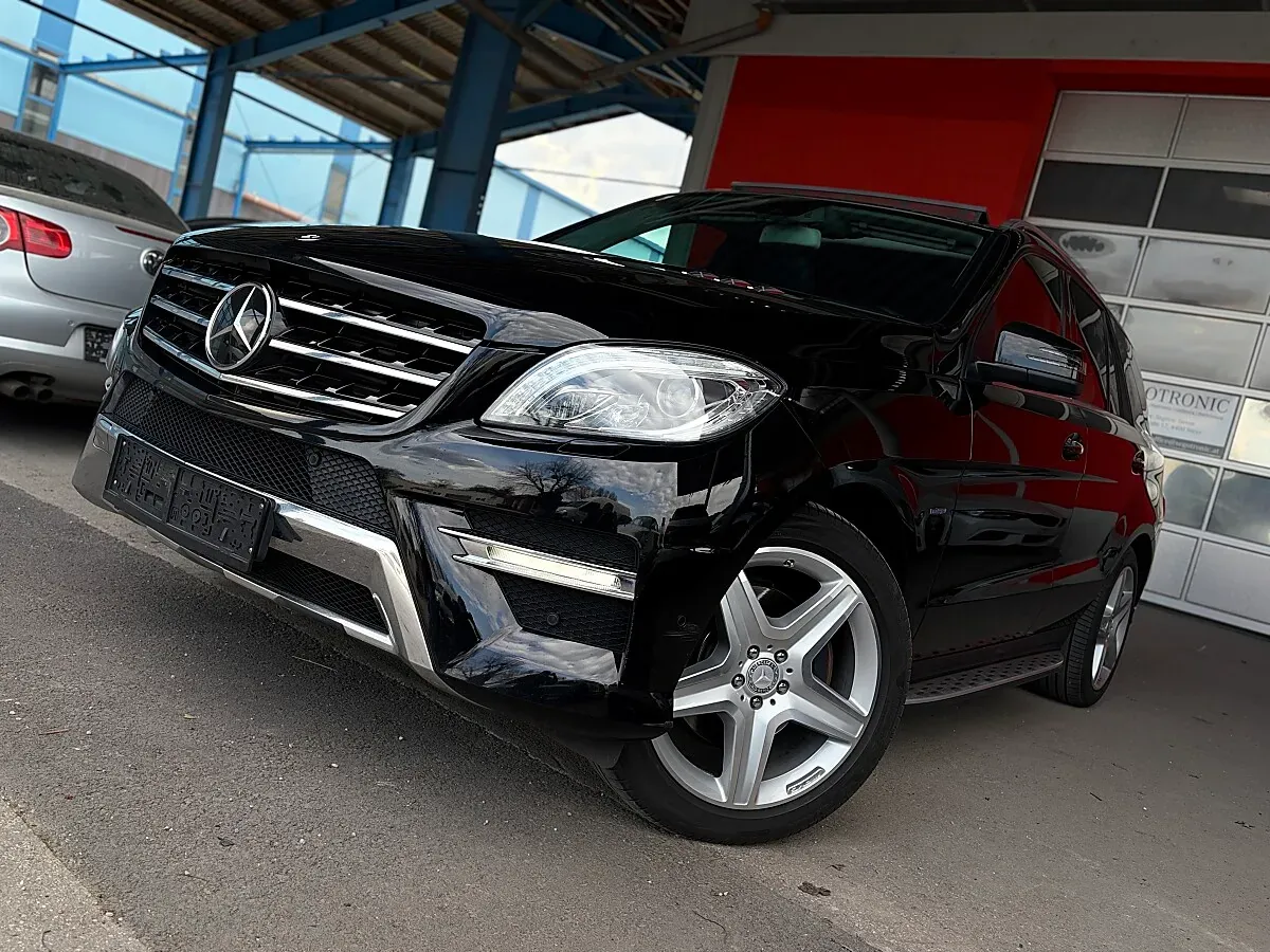 Mercedes-Benz M-Class 2012 photo 3