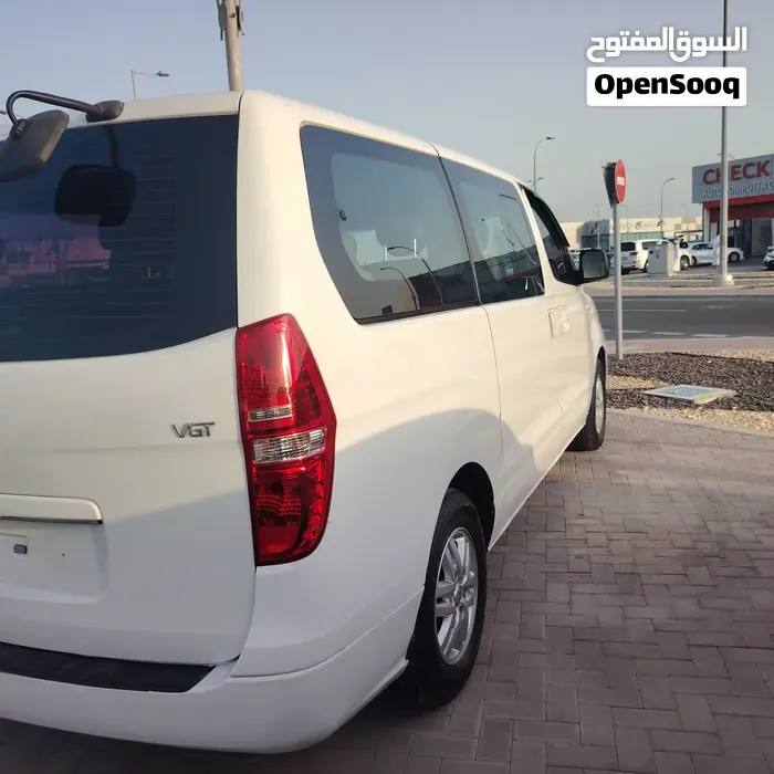 Hyundai Starex H1 Gl 2018 photo 4