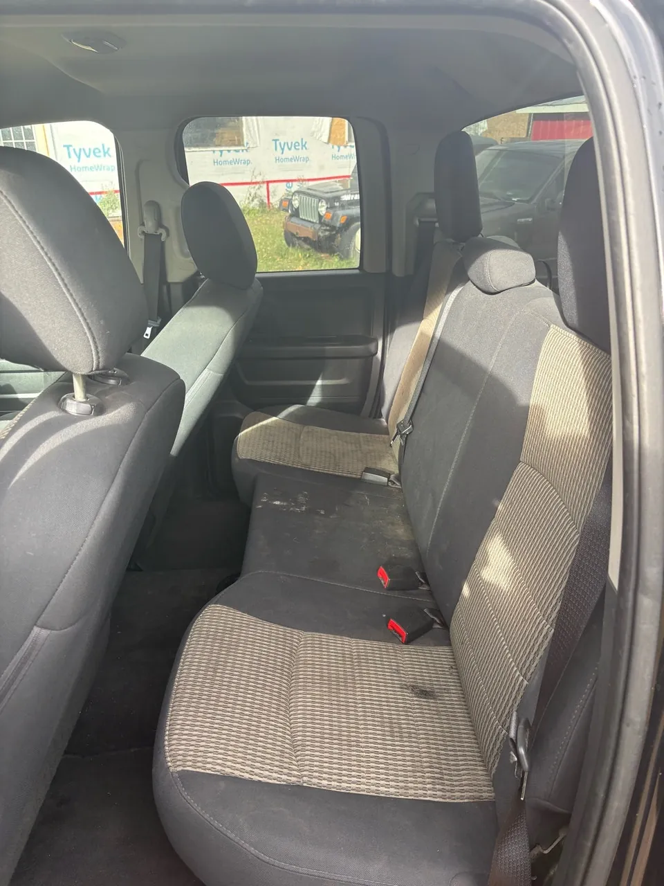 Dodge Ram 1500 2012 photo 3