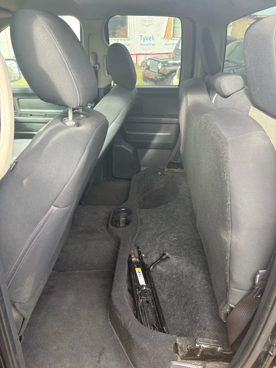 Dodge Ram 1500 2012 photo 2