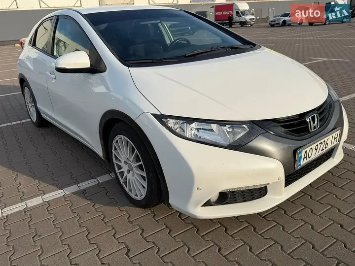 Honda Civic 2012 photo 3
