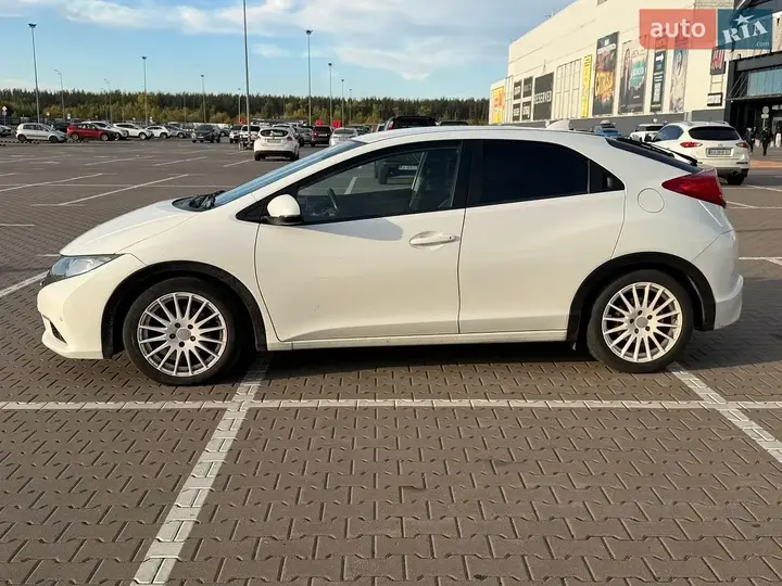 Honda Civic 2012 photo 4