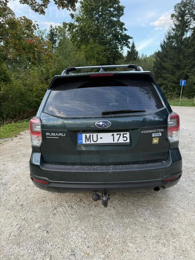 Subaru Forester 2018 photo 2