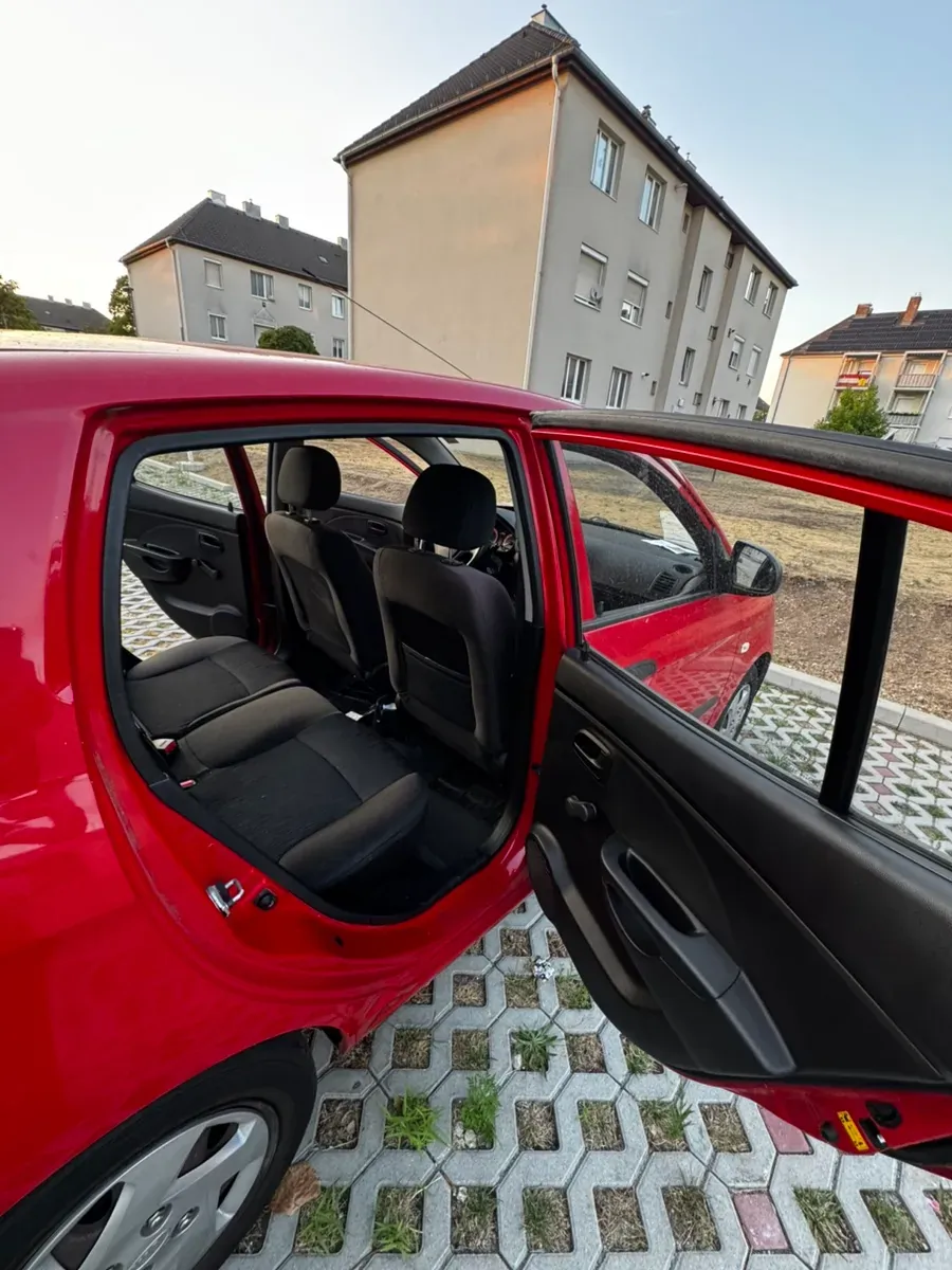 Kia Picanto 2009 photo 3
