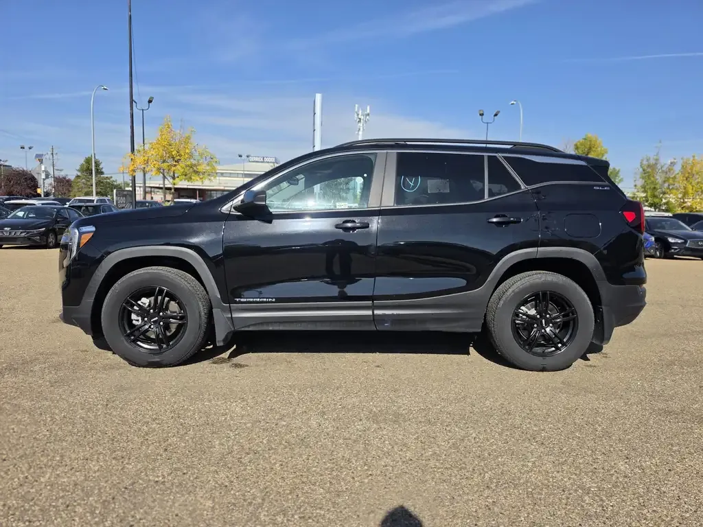 GMC Terrain 2024 photo 3