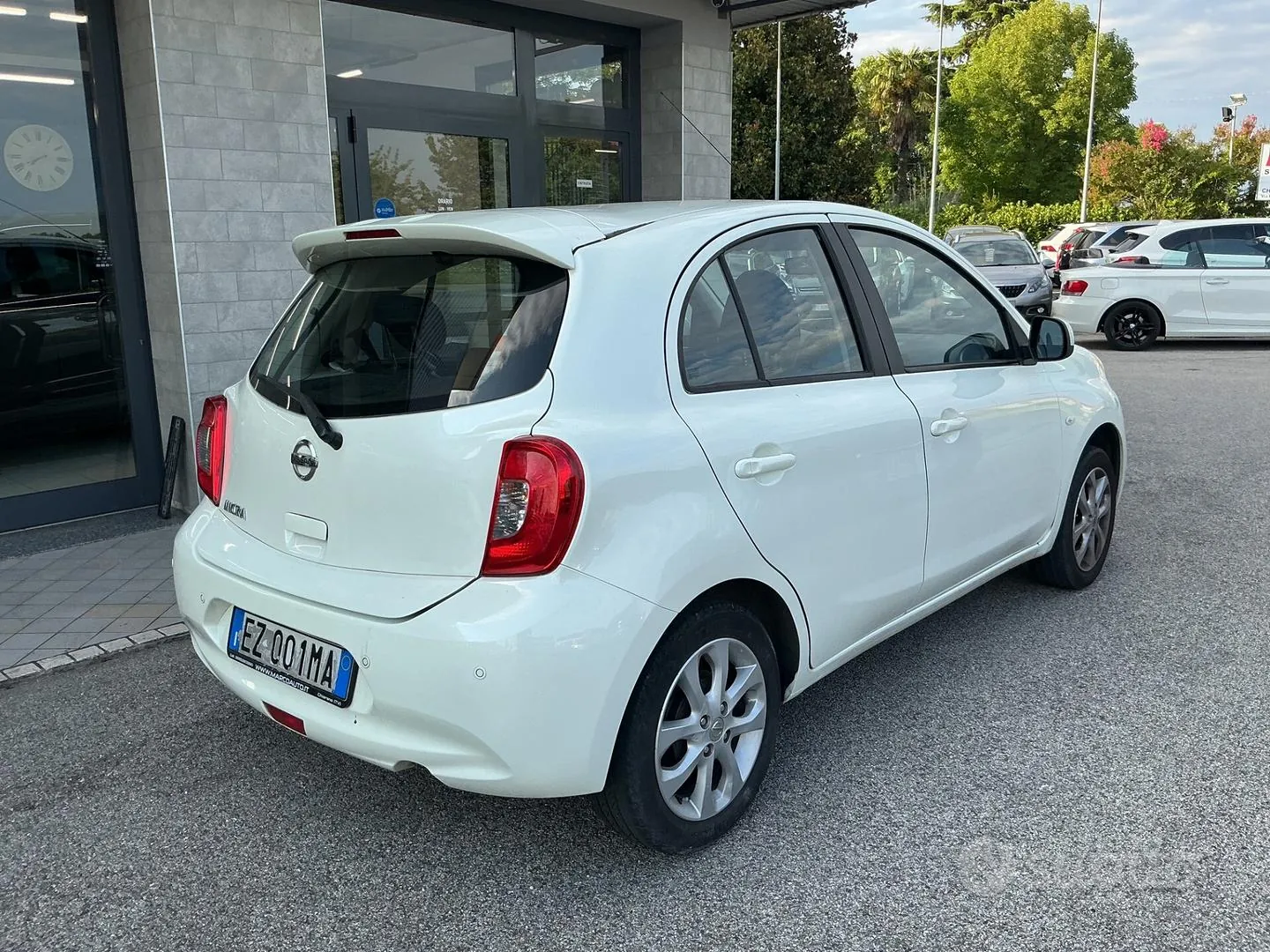 Nissan Micra 2015 photo 3