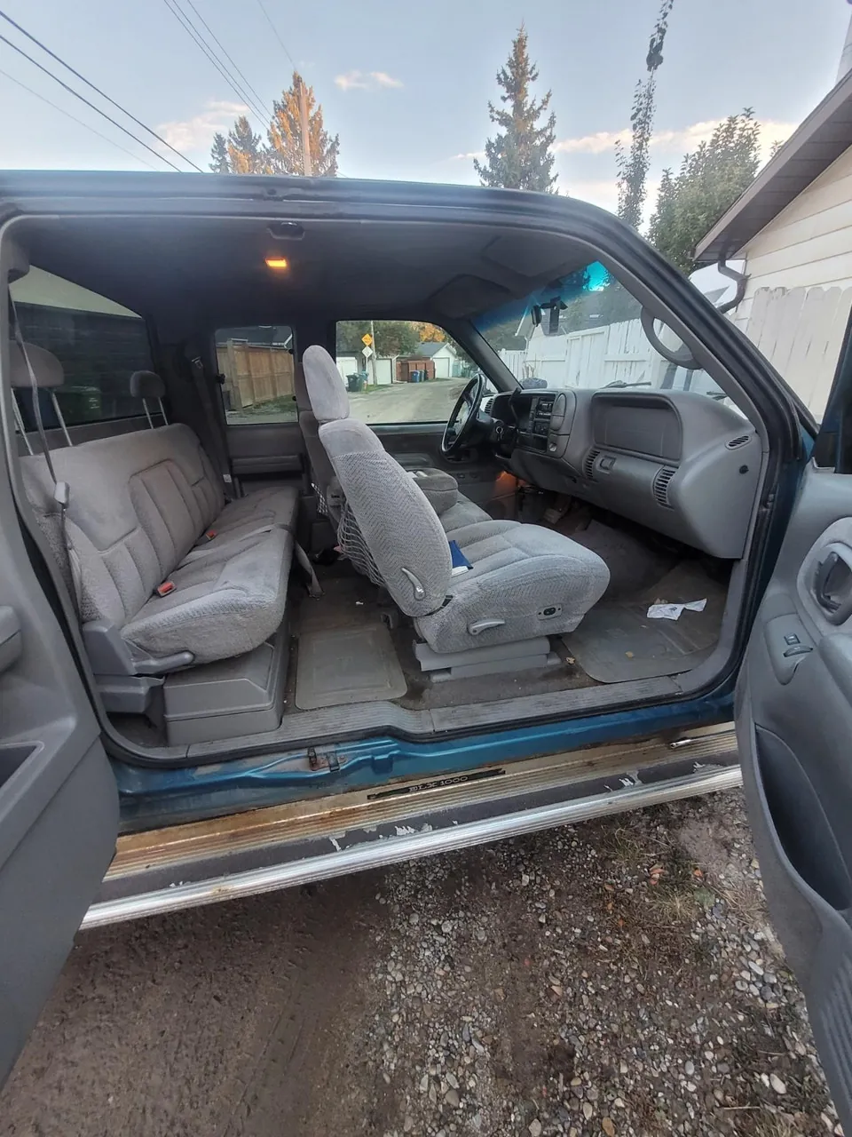 Chevrolet Silverado 1500 1998 photo 2