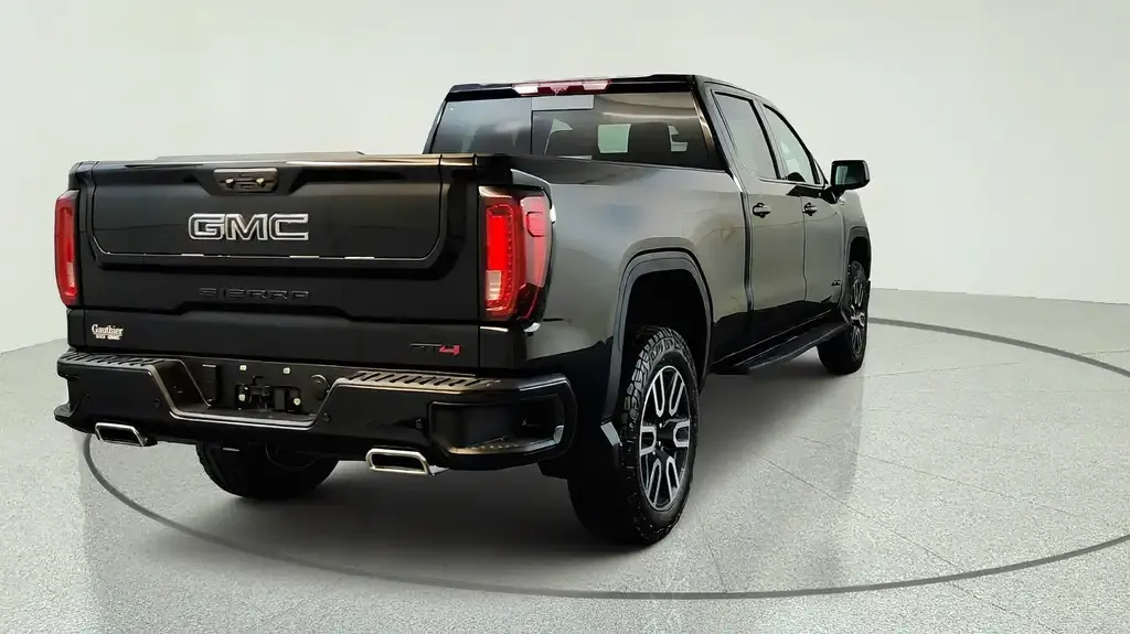GMC Sierra 1500 2026 photo 3