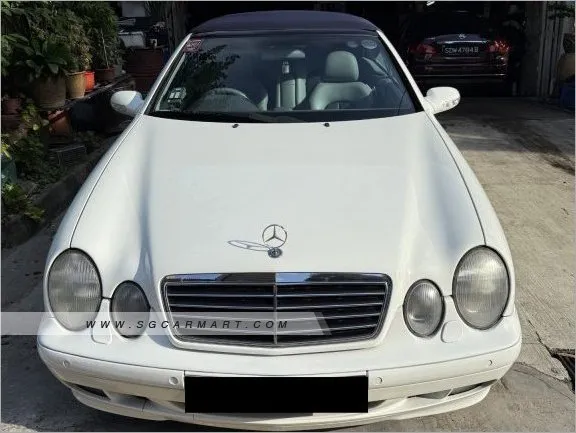 Mercedes-Benz Clk230