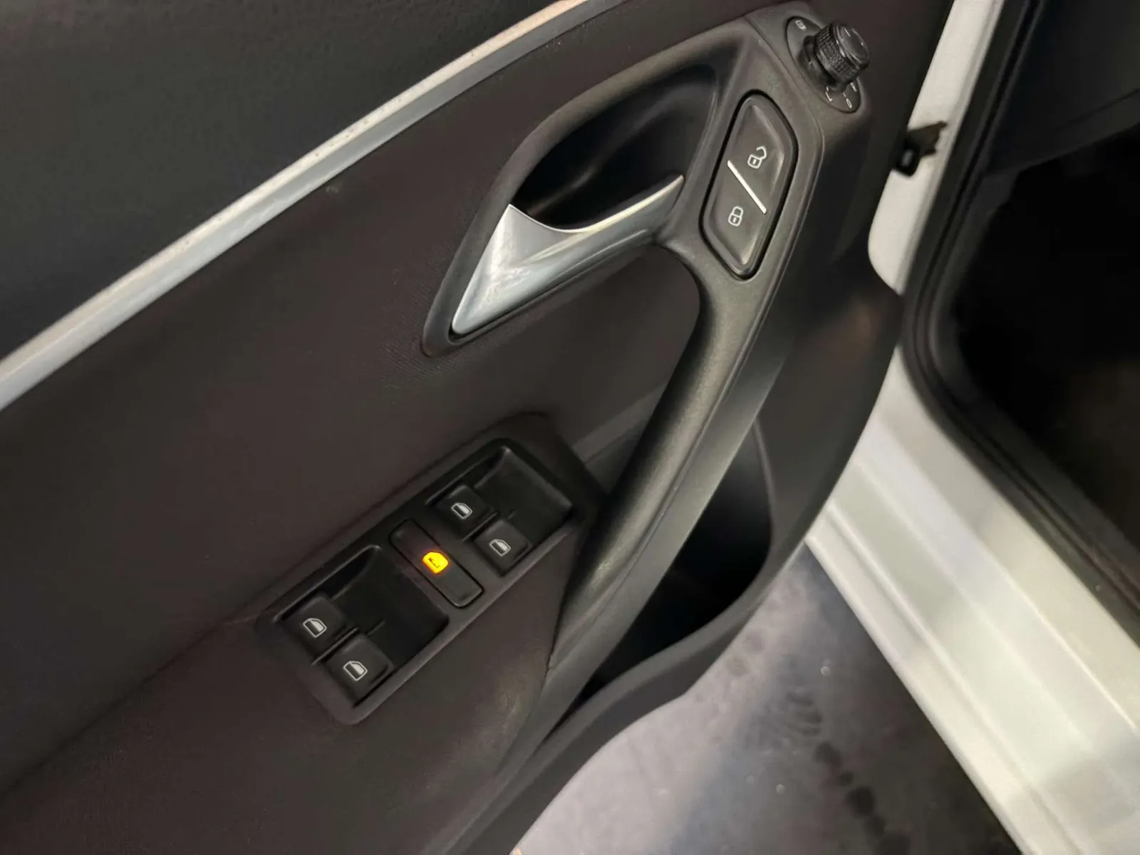 Volkswagen Polo 2016 photo 5