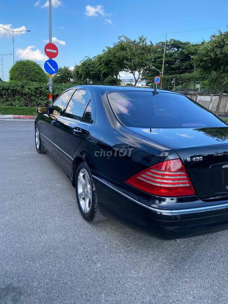 Mercedes-Benz S-Class 2004 photo 3