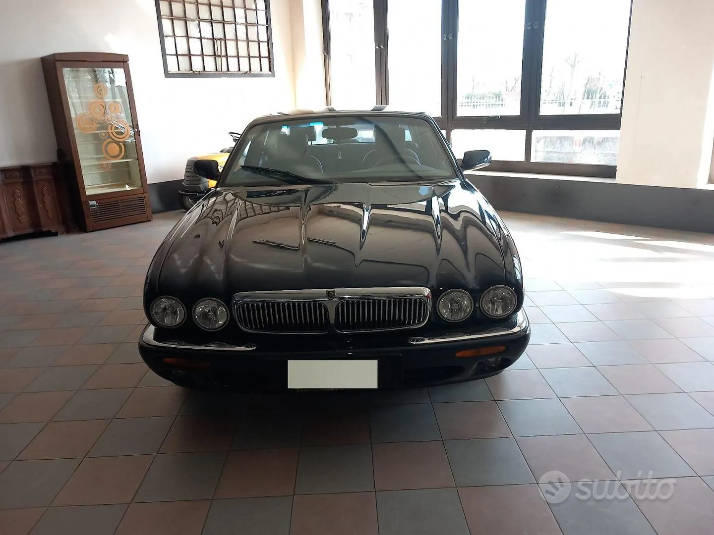 Jaguar Xj