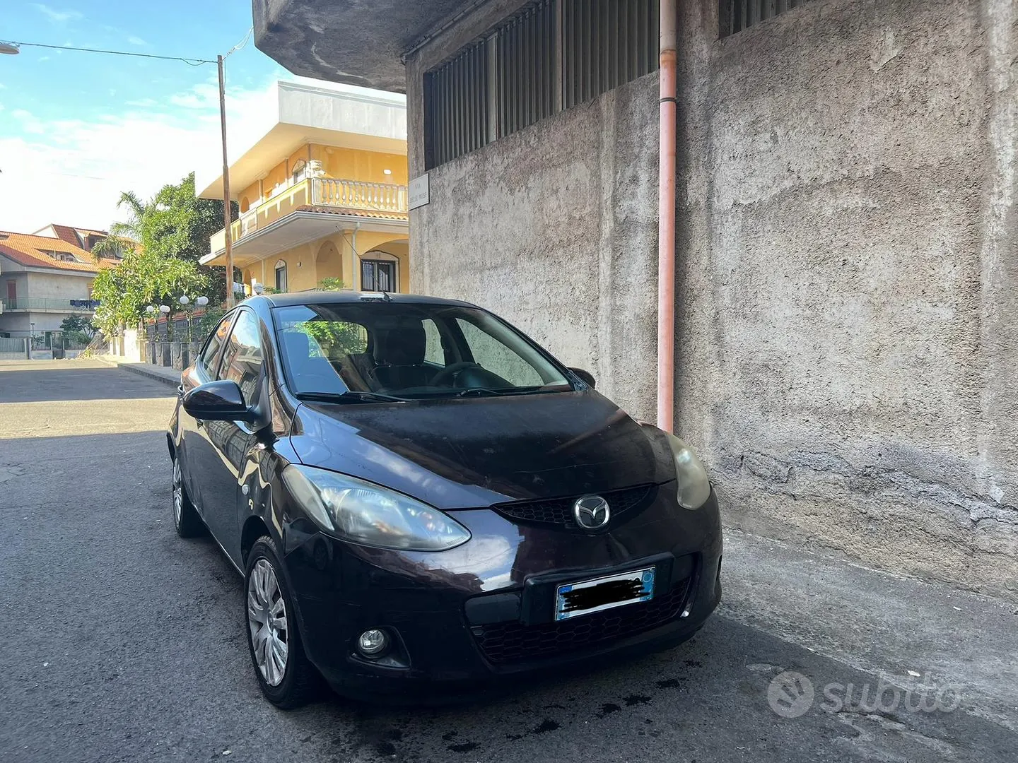 Mazda 2