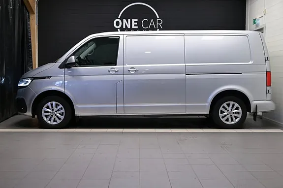Volkswagen Transporter 2022 photo 3