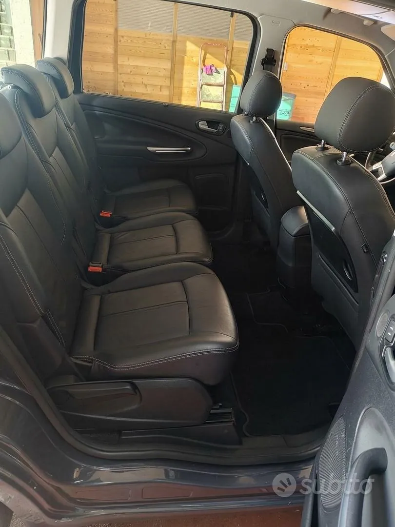 Ford Galaxy 2014 photo 3