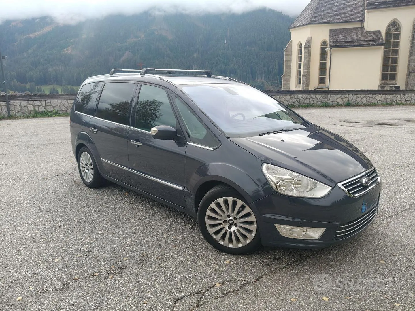 Ford Galaxy 2014 photo 4