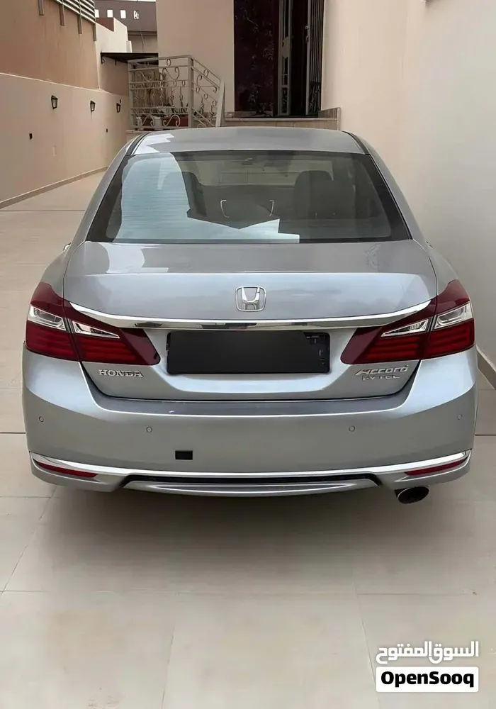 Honda Accord 2017 photo 4