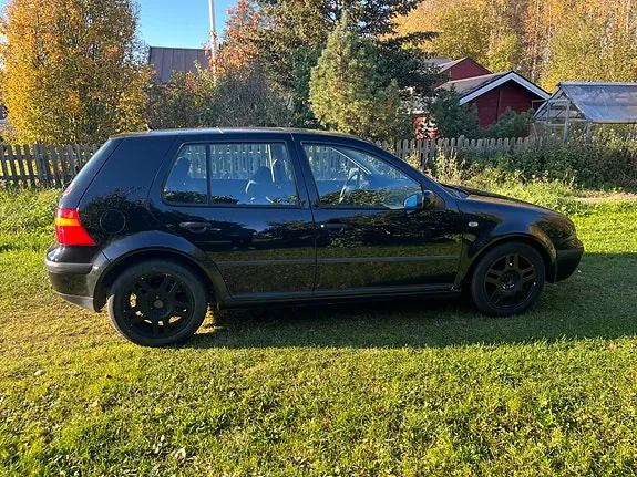 Volkswagen Golf Iv 2001 photo 2