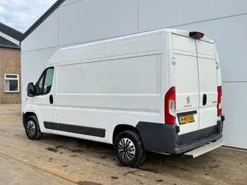 Peugeot Boxer 2018 photo 2