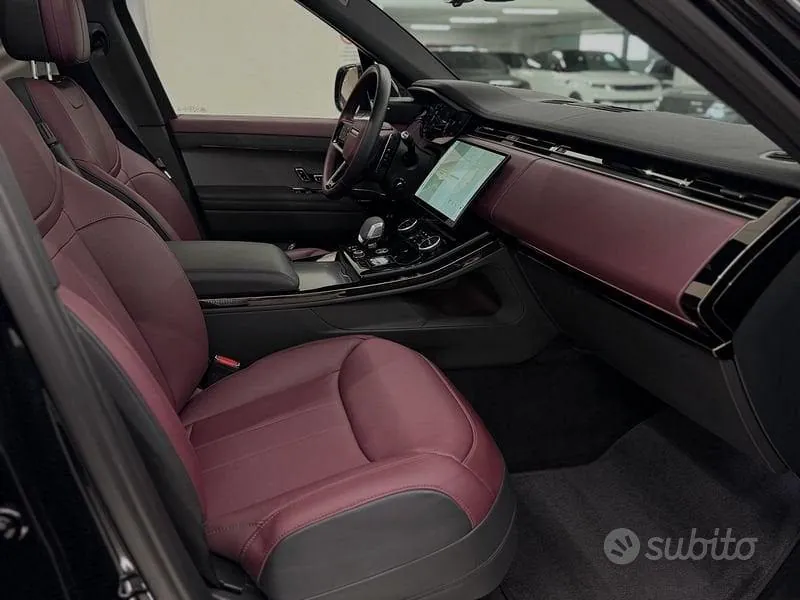 Land Rover Range Rover Sport 2023 photo 3