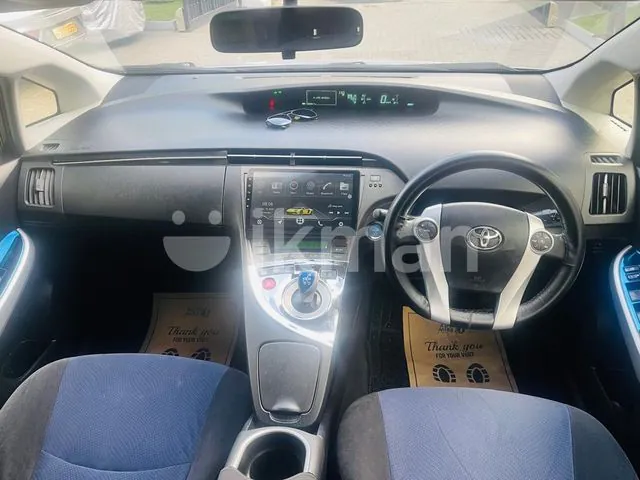 Toyota Prius 2012 photo 3