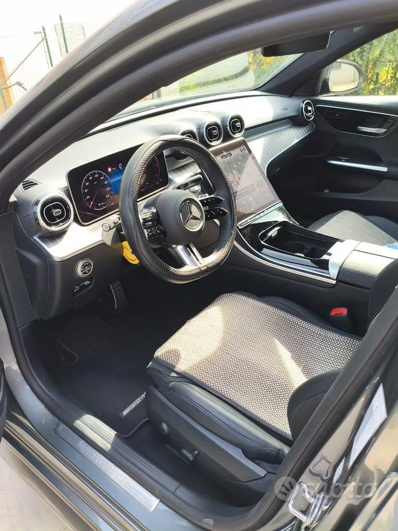 Mercedes-Benz C-Class 2024 photo 5
