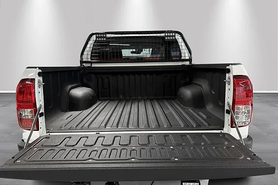 Toyota Hilux 2025 photo 5