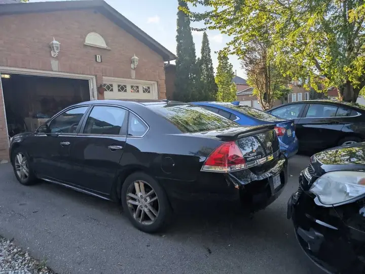 Chevrolet Impala 2011 photo 2