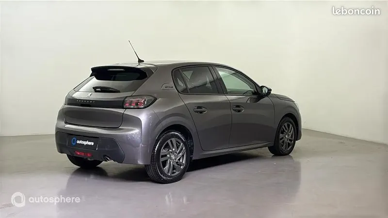 Peugeot 208 2022 photo 5