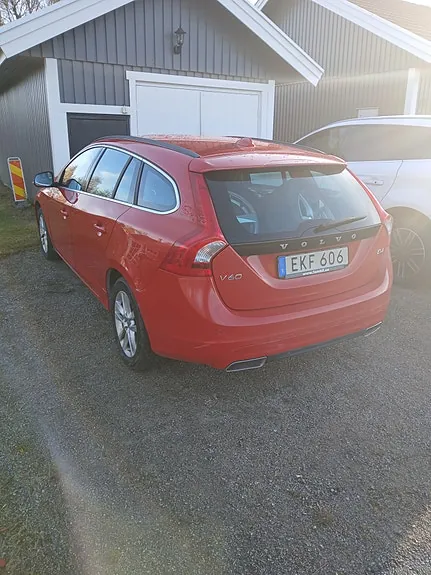 Volvo V60 2015 photo 3