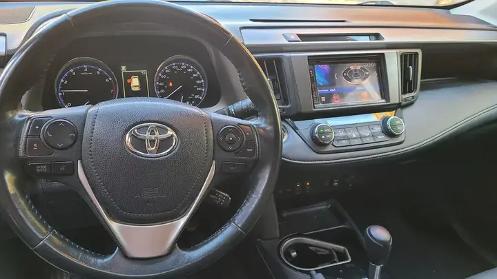 Toyota Rav4 2018 photo 3