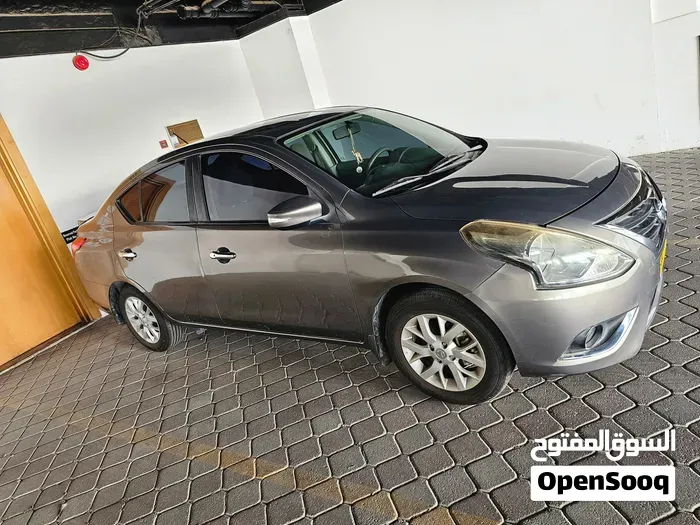 Nissan Sunny 2018 photo 2