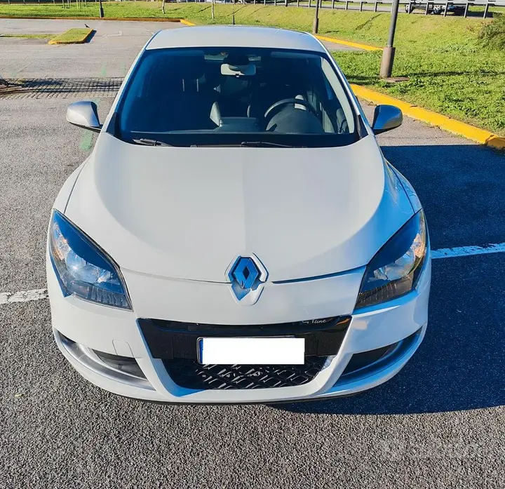 Renault Megane 2011 photo 4