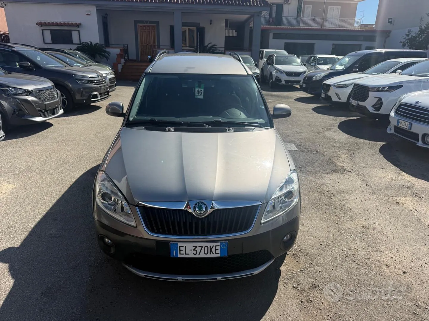 Skoda Roomster 2012 photo 2