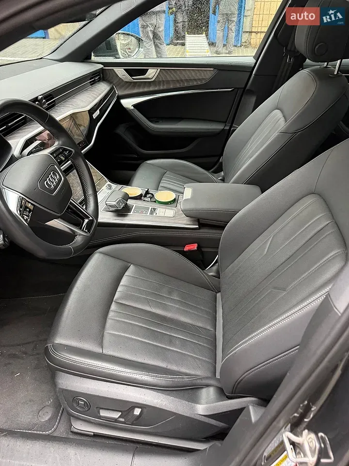 Audi A6 2023 photo 5