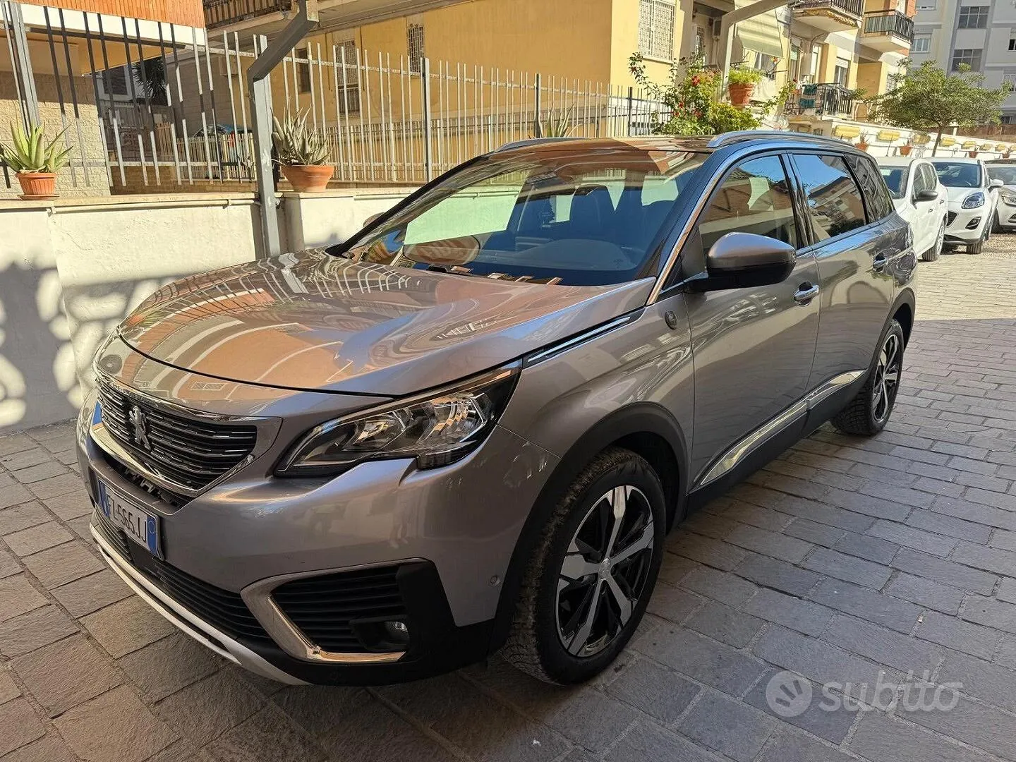 Peugeot 5008 2019 photo 3