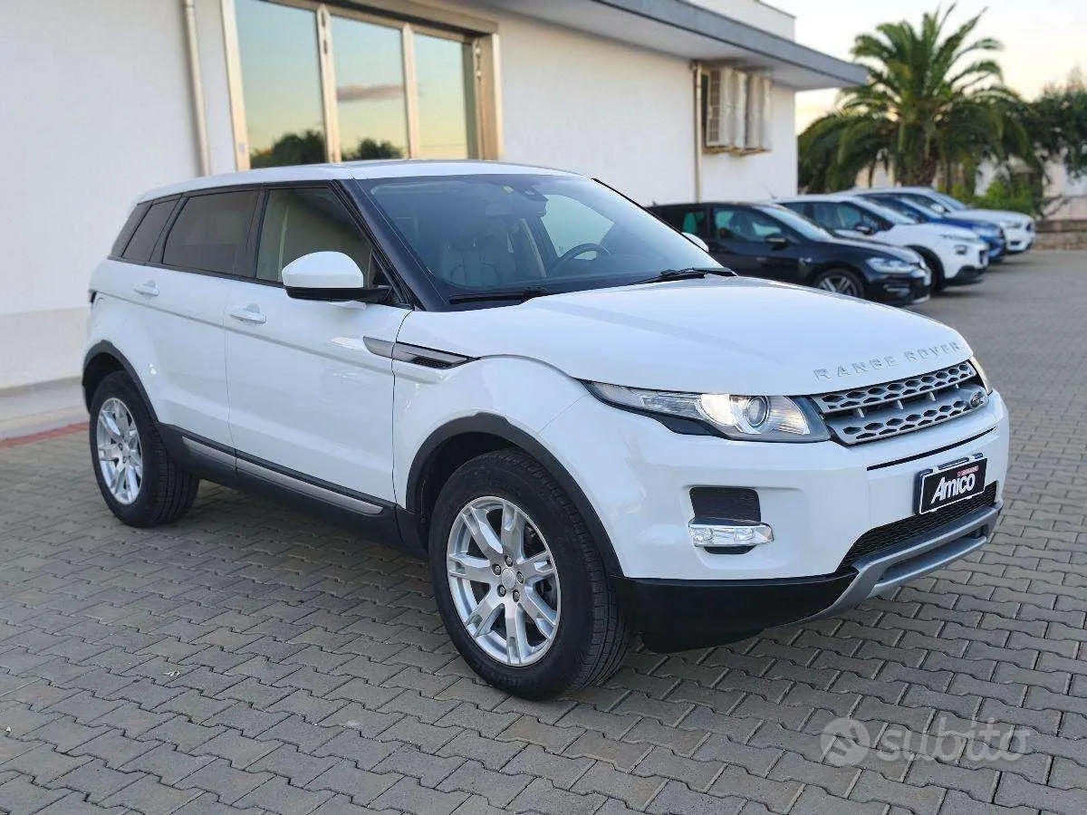 Land Rover Range Rover Evoque 2014 photo 3