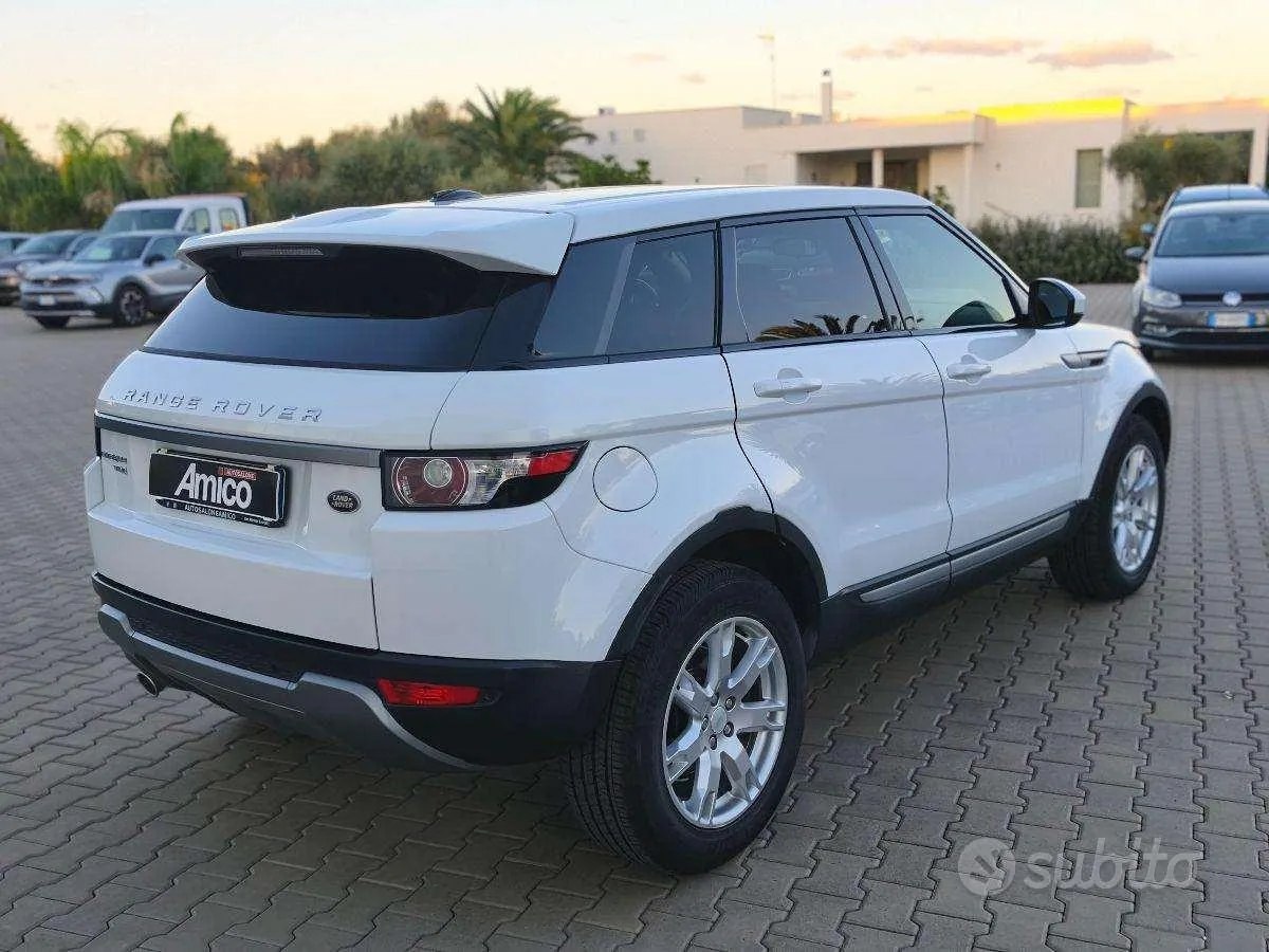Land Rover Range Rover Evoque 2014 photo 5