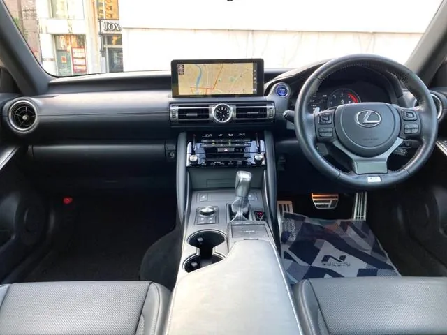 Lexus Is300H F Sport 2021 photo 2