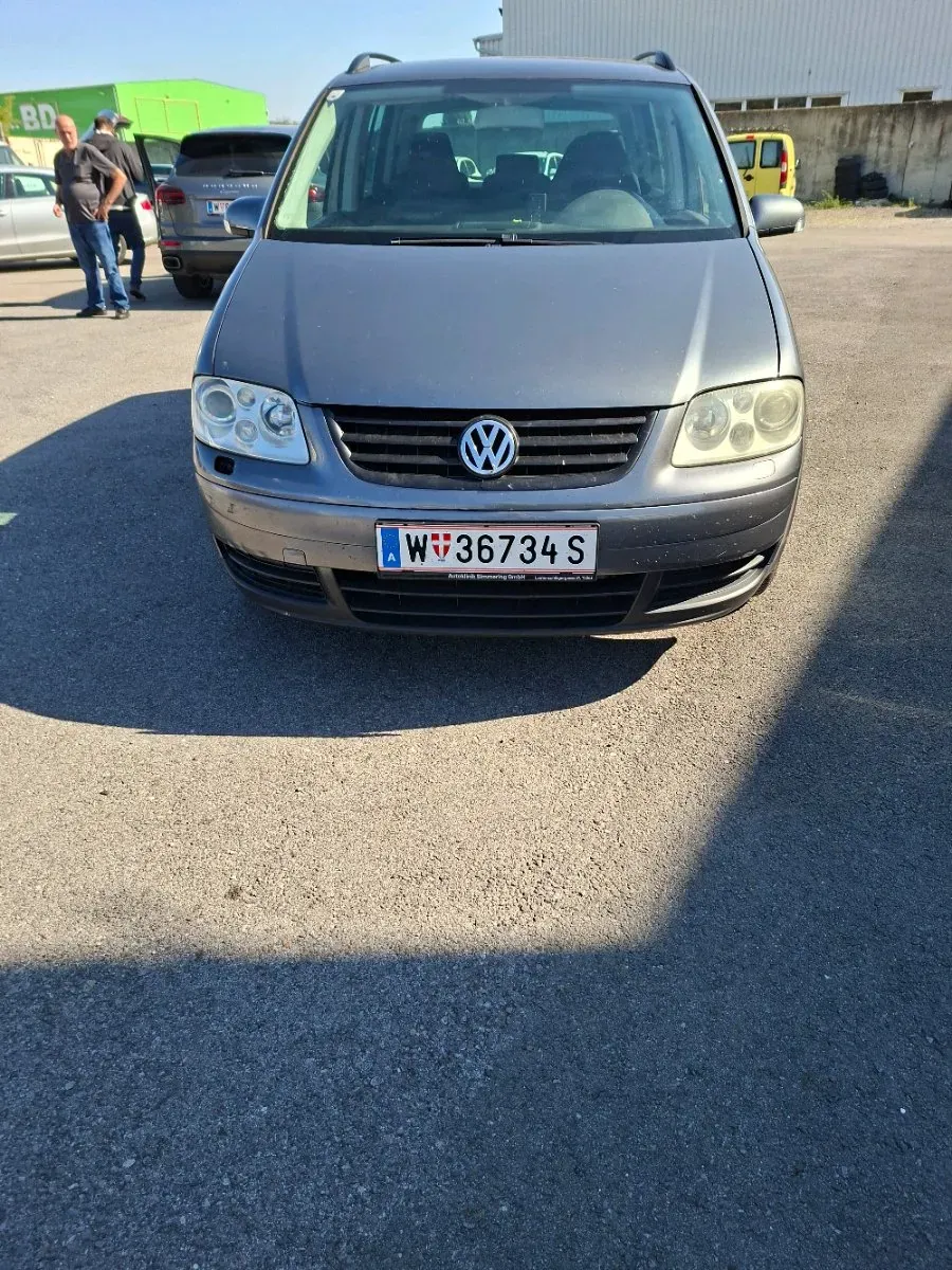 Volkswagen Touran