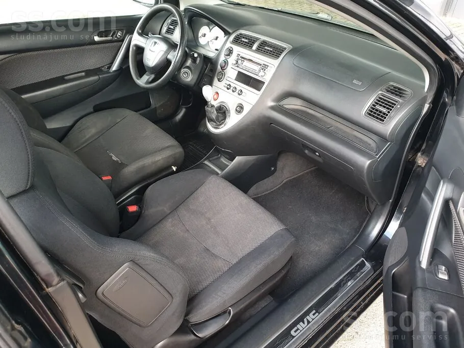 Honda Civic 2005 photo 5