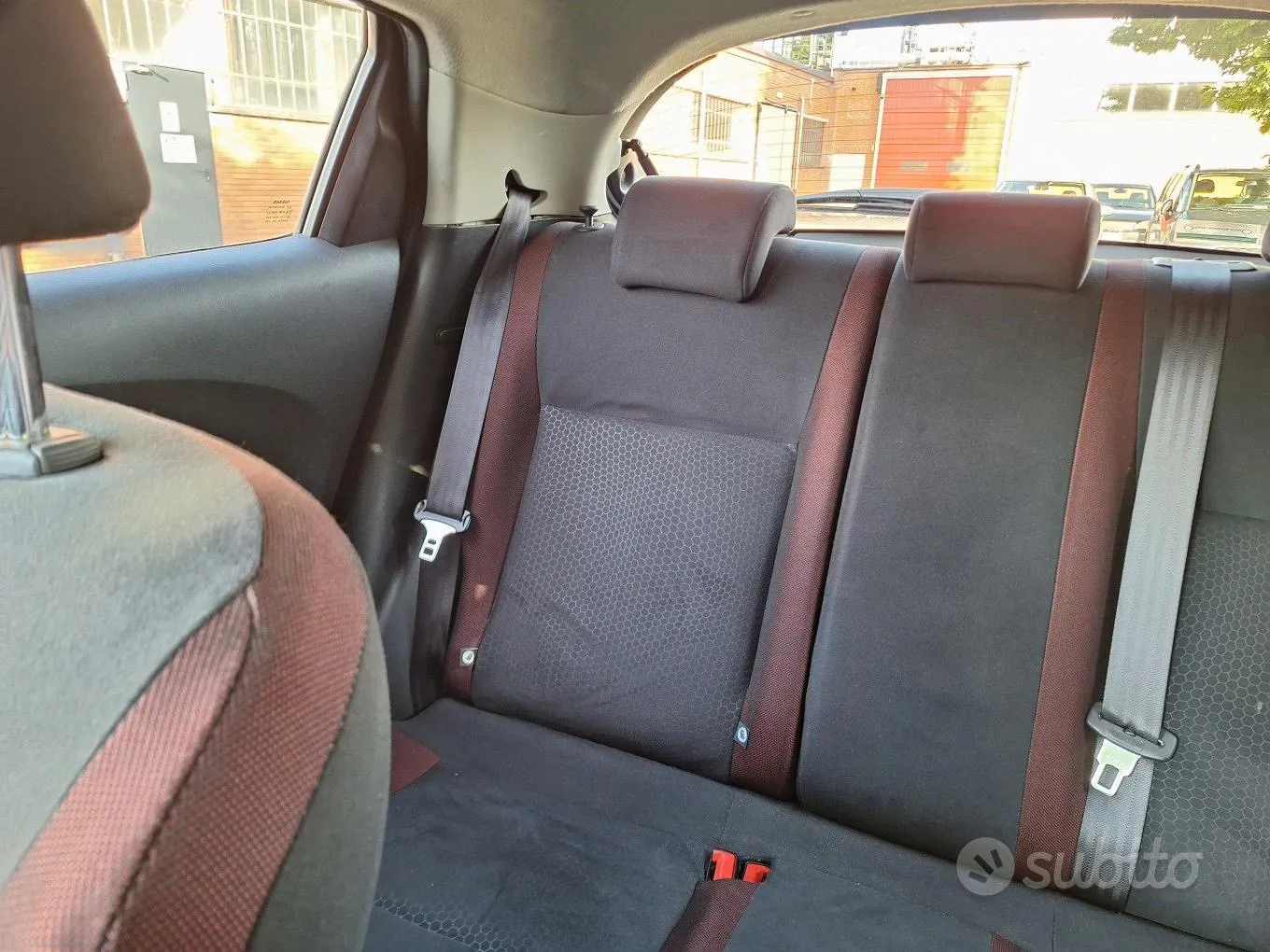 Nissan Juke 2013 photo 3