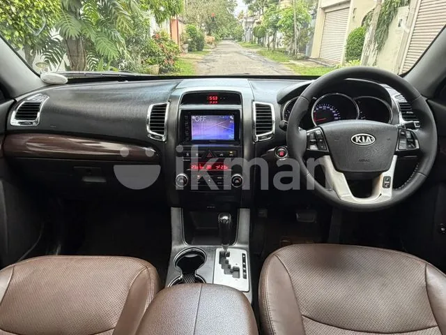 Kia Sorento 2012 photo 4