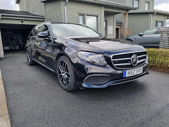Mercedes-Benz E300 De