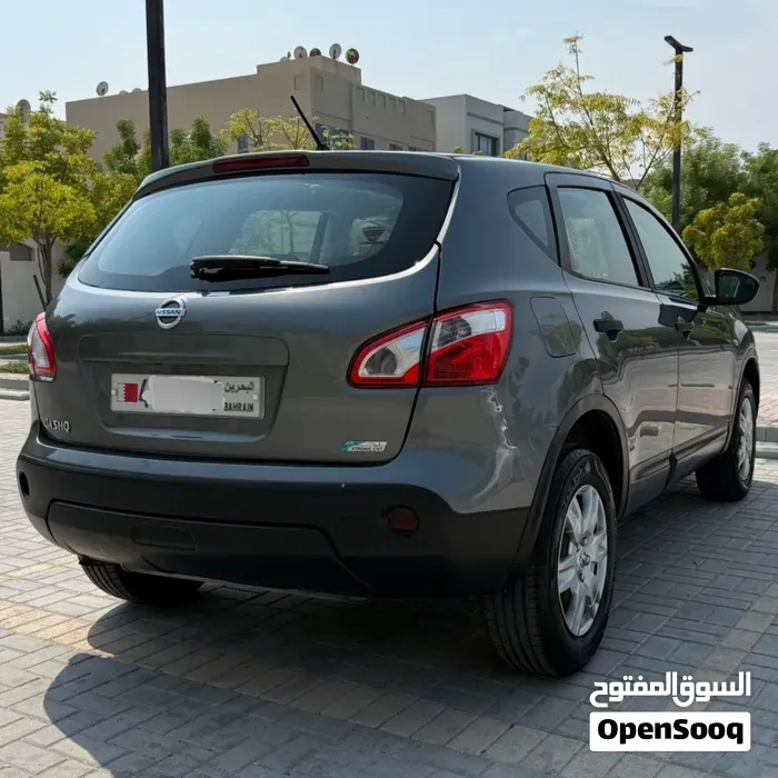 Nissan Qashqai 2012 photo 3
