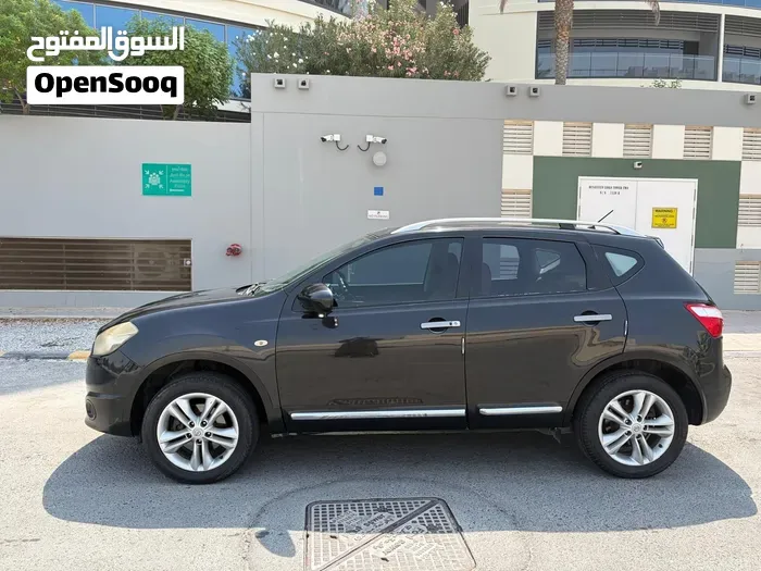 Nissan Qashqai 2012 photo 5