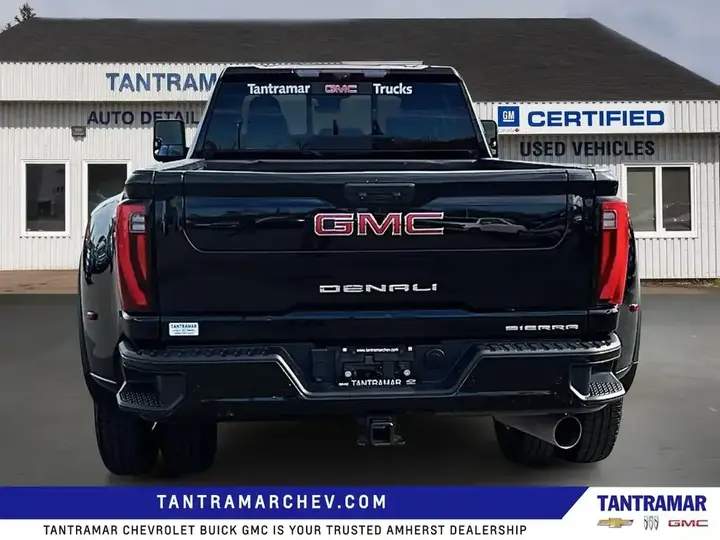 GMC Sierra 3500Hd 2024 photo 4