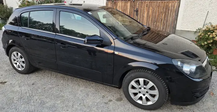 Opel Astra H 2005 photo 2